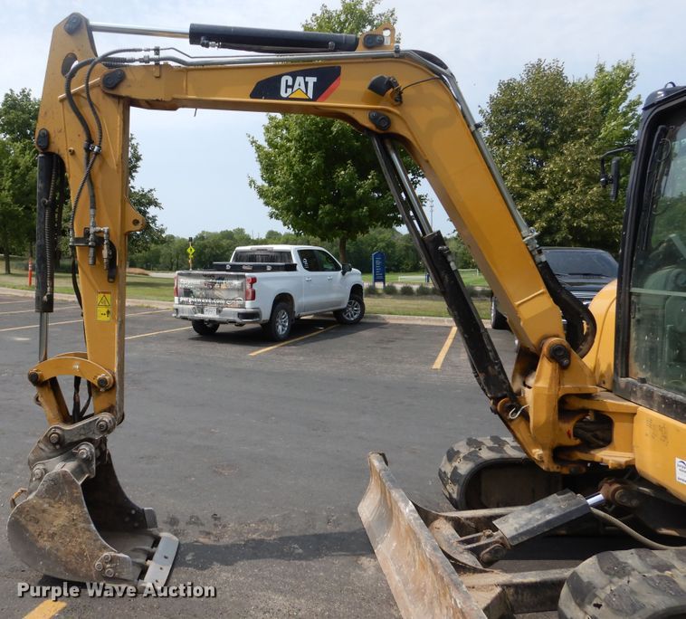 image for item DL1757 2015 Caterpillar 305E2 CR  mini excavator