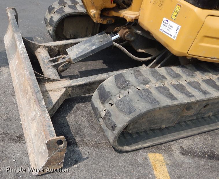 image for item DL1757 2015 Caterpillar 305E2 CR  mini excavator
