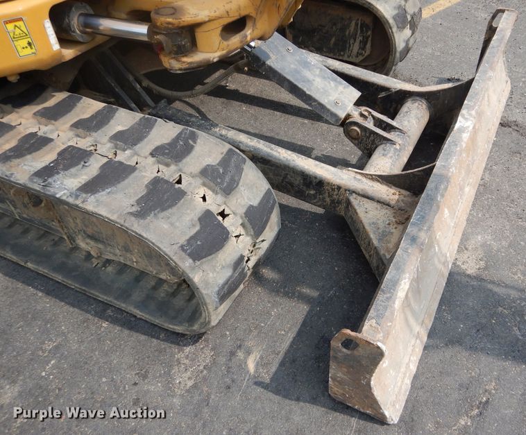 image for item DL1757 2015 Caterpillar 305E2 CR  mini excavator