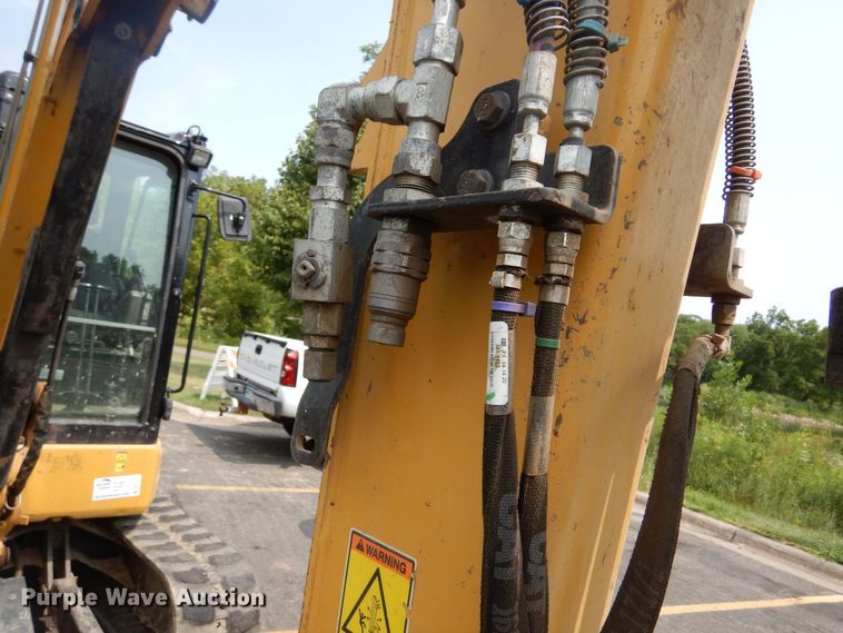 image for item DL1757 2015 Caterpillar 305E2 CR  mini excavator