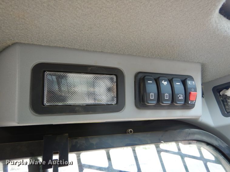 image for item DL1758 2019 Caterpillar 249D3  tracked skid steer loader