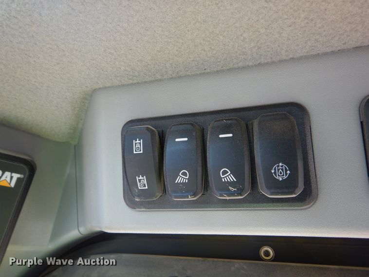 image for item DL1758 2019 Caterpillar 249D3  tracked skid steer loader