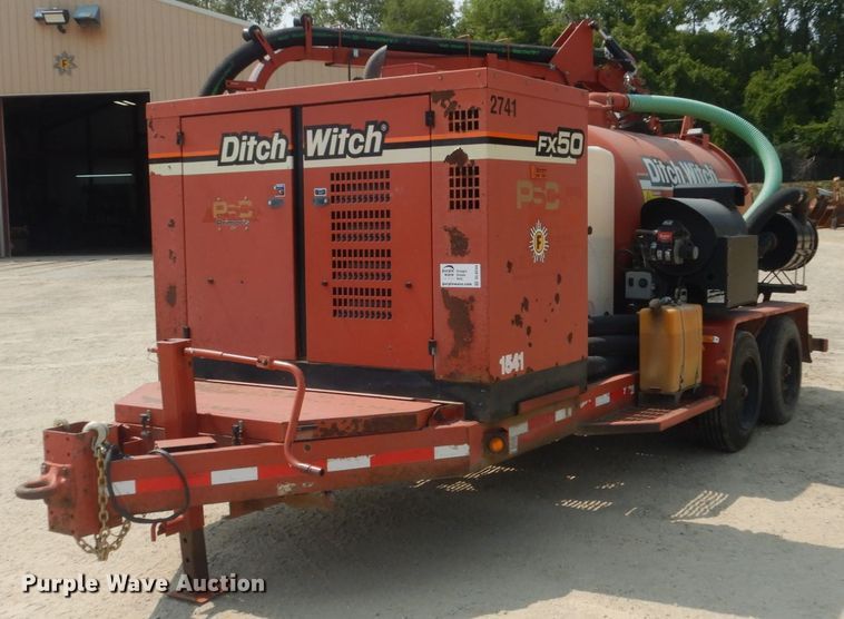 image for item DL6244 2013 Ditch Witch FX50  vacuum excavator