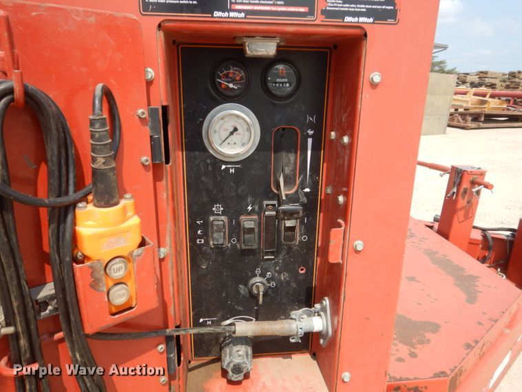 image for item DL6244 2013 Ditch Witch FX50  vacuum excavator