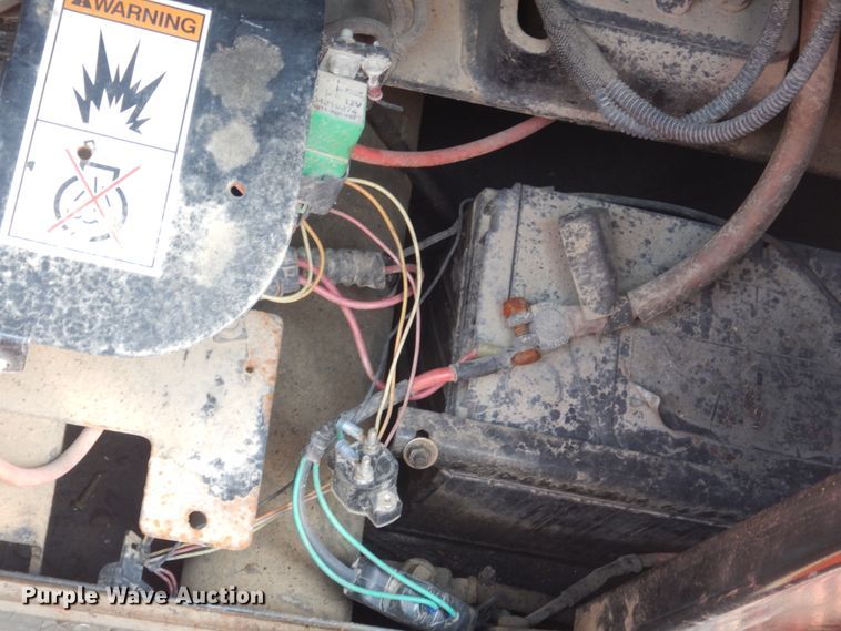 image for item DL6244 2013 Ditch Witch FX50  vacuum excavator