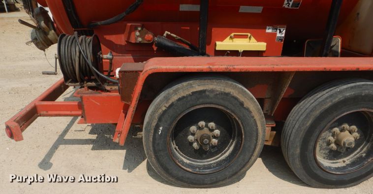 image for item DL6244 2013 Ditch Witch FX50  vacuum excavator