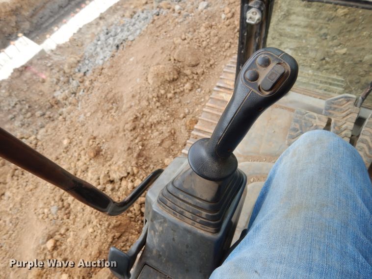 image for item DL6248 2008 Caterpillar 320D LRR  excavator