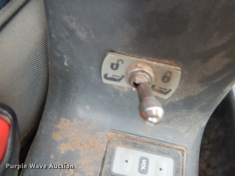 image for item DL6248 2008 Caterpillar 320D LRR  excavator