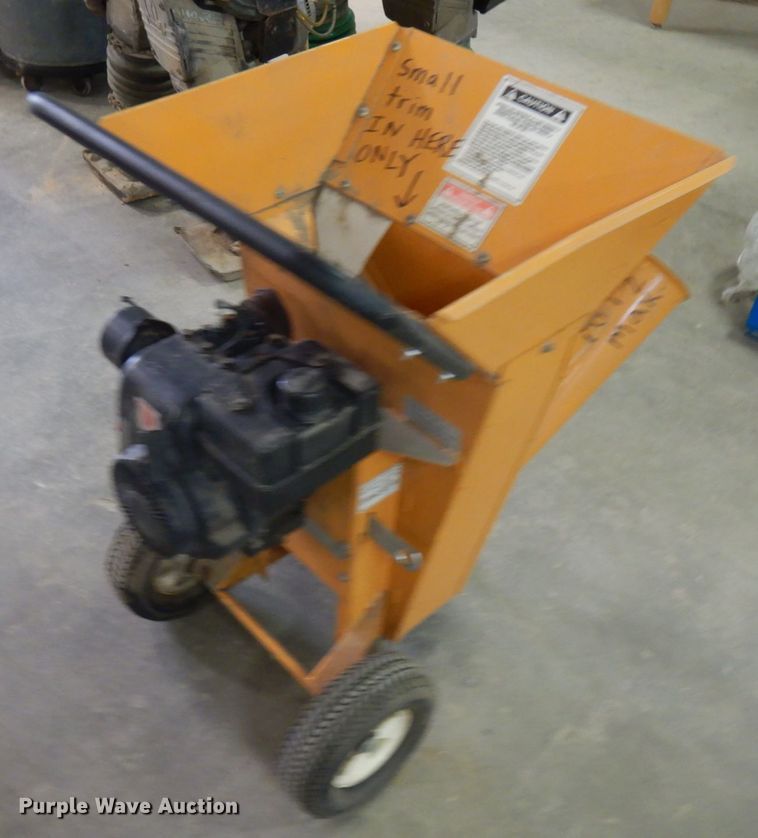 image for item JQ9131 Baker 612-3.5  wood chipper