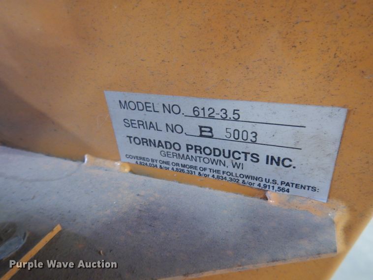 image for item JQ9131 Baker 612-3.5  wood chipper