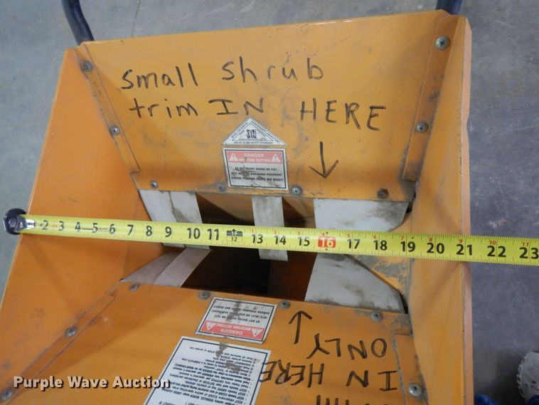 image for item JQ9131 Baker 612-3.5  wood chipper