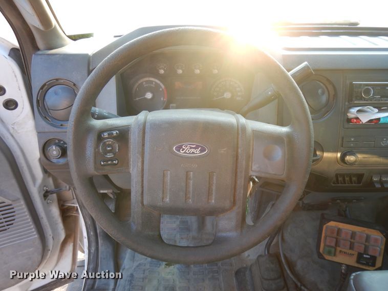 image for item KJ9926 2012 Ford F550 XL  utility / service truck