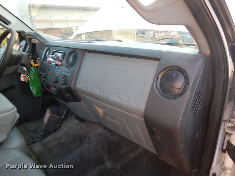 image for item KJ9926 2012 Ford F550 XL  utility / service truck