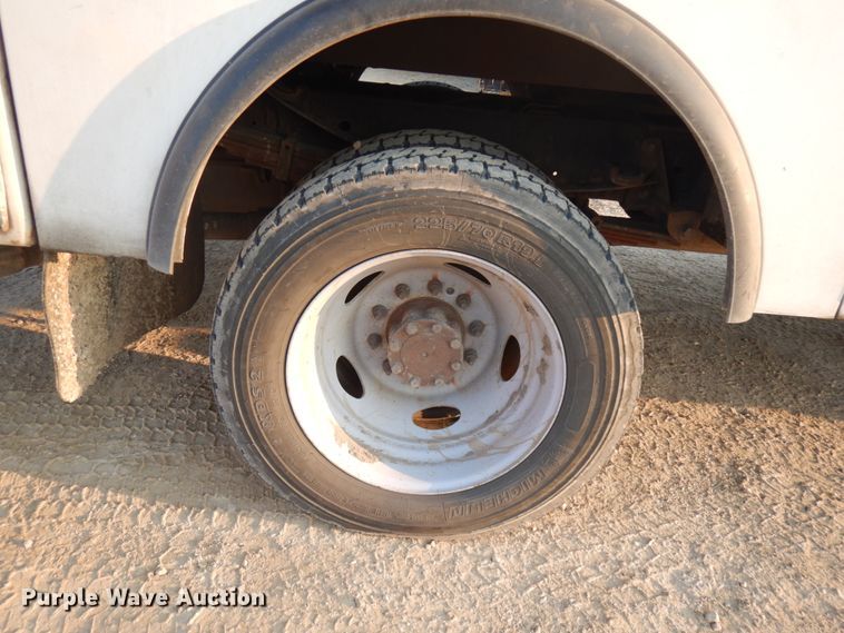 image for item KJ9926 2012 Ford F550 XL  utility / service truck