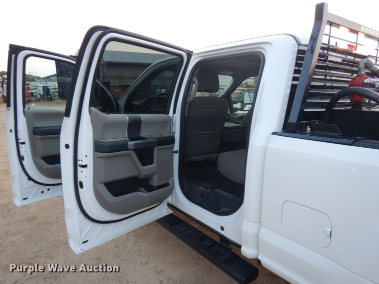 image for item KJ9928 2018 Ford F250 Super Duty  Crew Cab pickup truck