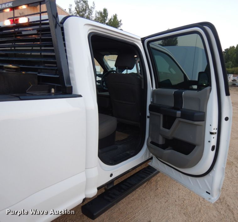 image for item KJ9928 2018 Ford F250 Super Duty  Crew Cab pickup truck