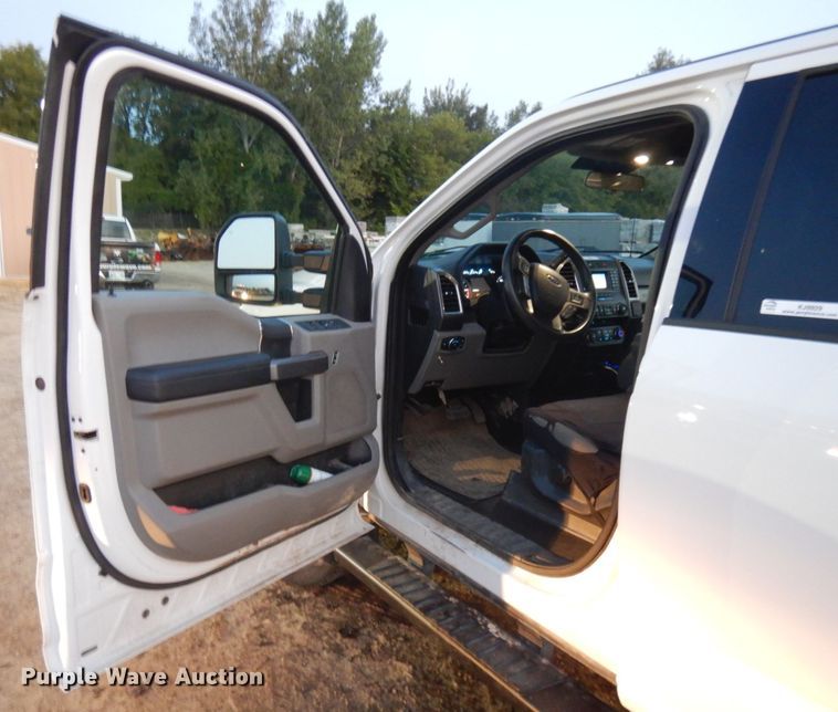 image for item KJ9929 2018 Ford F250 Super Duty  Crew Cab pickup truck