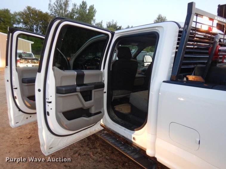 image for item KJ9929 2018 Ford F250 Super Duty  Crew Cab pickup truck