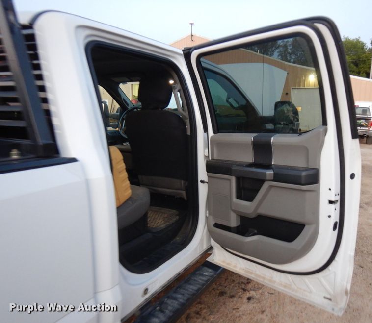 image for item KJ9929 2018 Ford F250 Super Duty  Crew Cab pickup truck