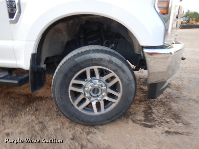 image for item KJ9929 2018 Ford F250 Super Duty  Crew Cab pickup truck