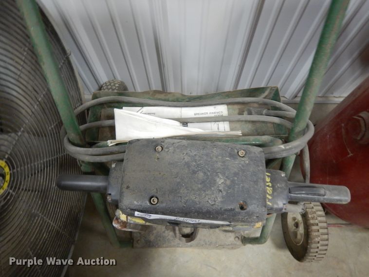 image for item KJ9961 Bosch 11304  jack hammer