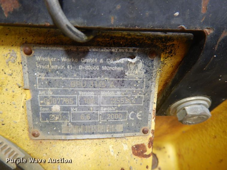 image for item KK9006 Wacker Neuson BPU 3345  plate compactor
