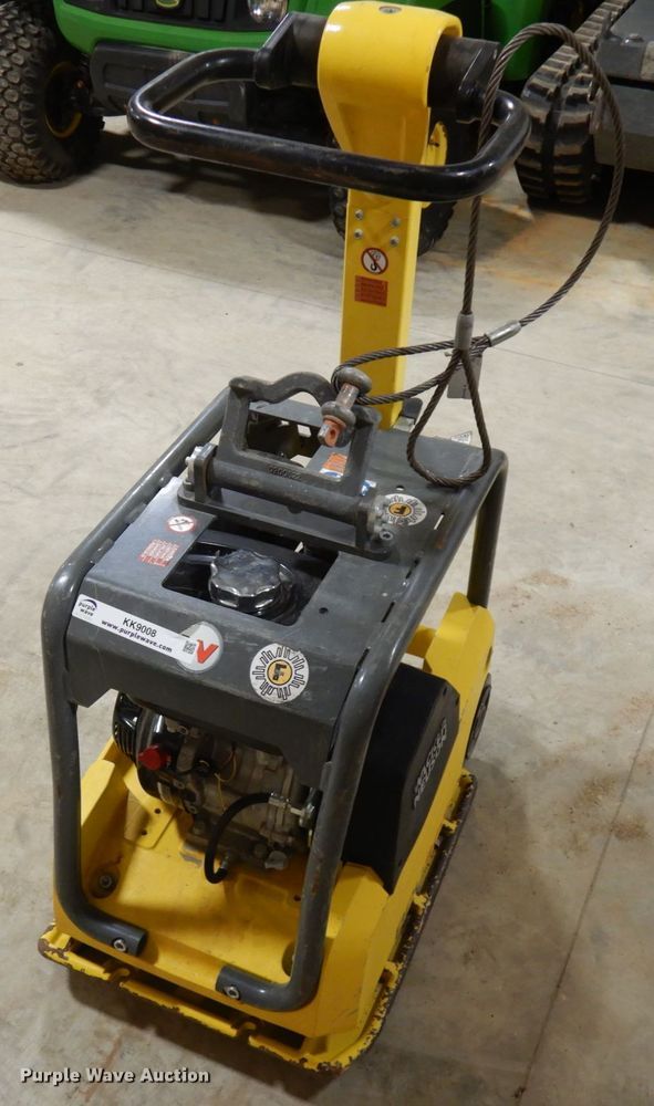 image for item KK9008 Wacker Neuson BPU 3050  plate compactor