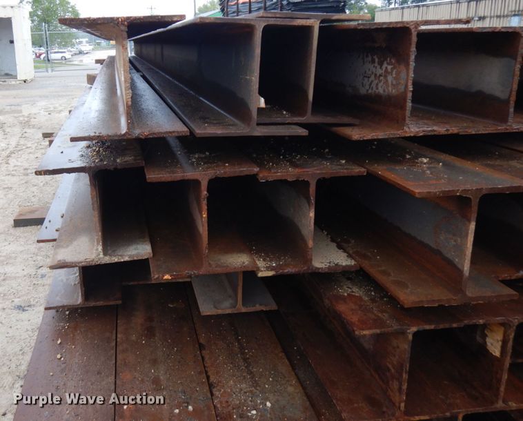 image for item KK9023 (20) H-piles