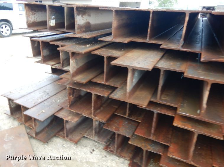 image for item KK9023 (20) H-piles