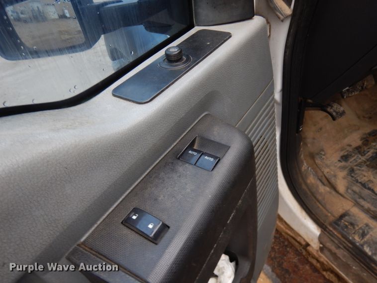 image for item KK9029 2015 Ford F550 Super Duty XL  utility/service truck