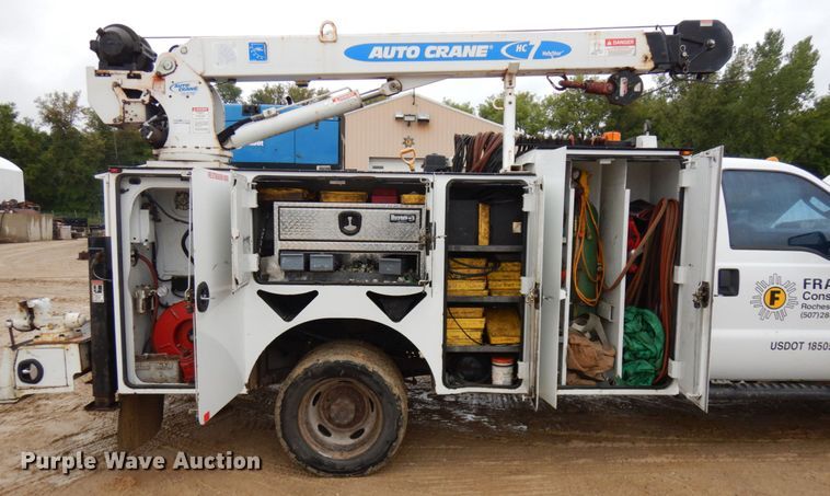 image for item KK9029 2015 Ford F550 Super Duty XL  utility/service truck