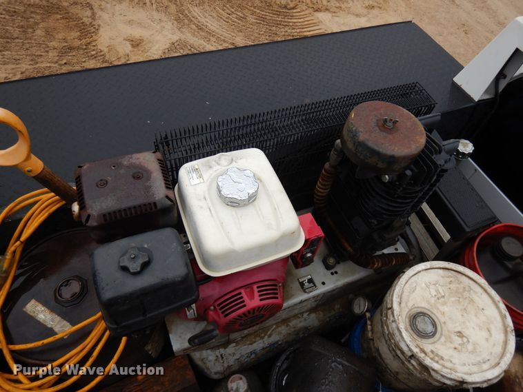 image for item KK9029 2015 Ford F550 Super Duty XL  utility/service truck