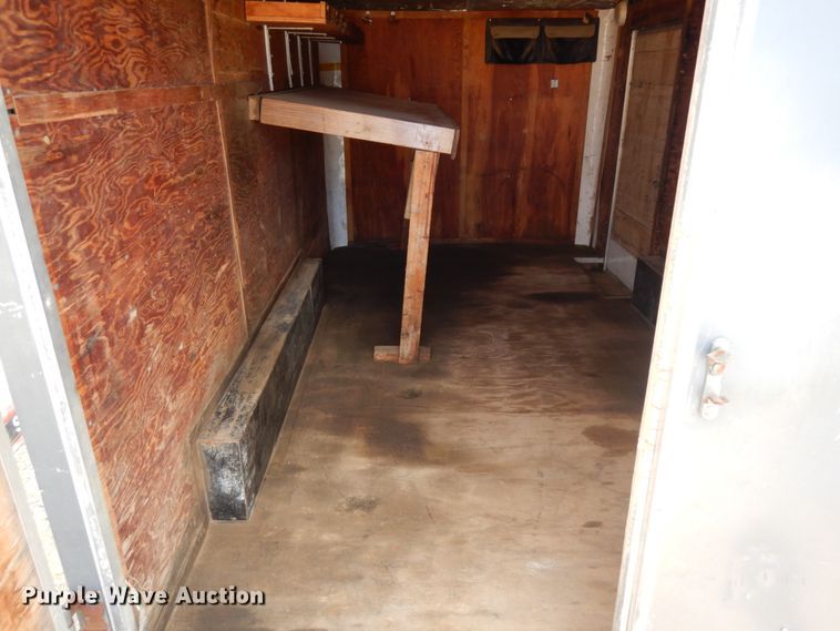 image for item KK9053 1995 United Express Line  enclosed cargo trailer