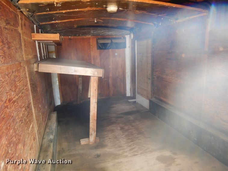 image for item KK9053 1995 United Express Line  enclosed cargo trailer