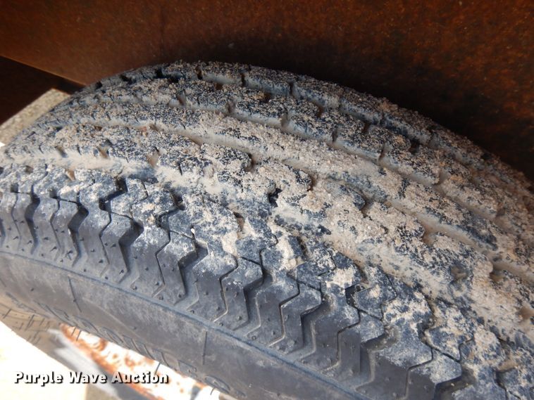 image for item KK9053 1995 United Express Line  enclosed cargo trailer