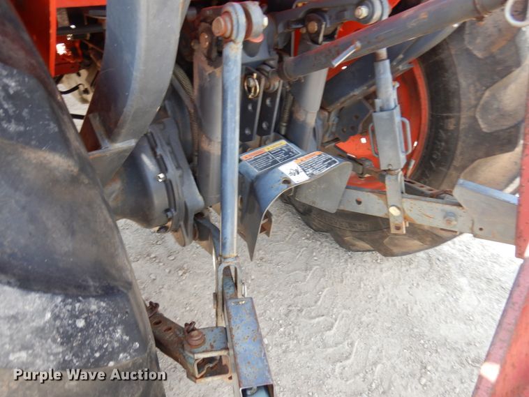 image for item KK9054 2008 Kubota L3240  MFWD tractor