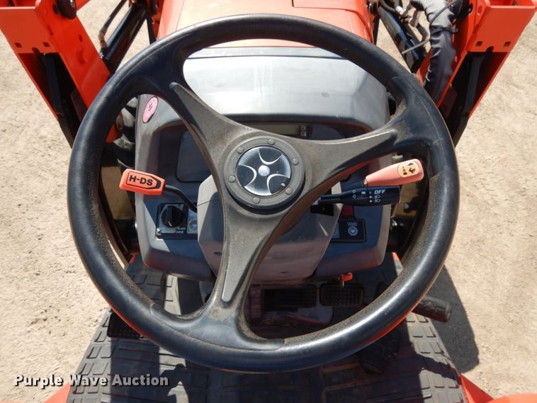 image for item KK9054 2008 Kubota L3240  MFWD tractor