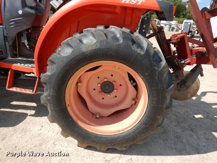 image for item KK9054 2008 Kubota L3240  MFWD tractor