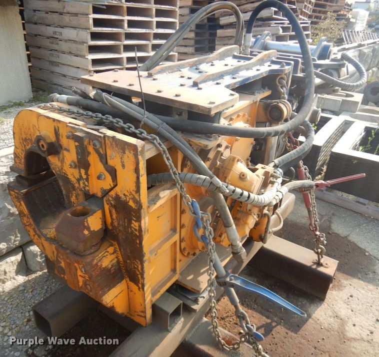 image for item KK9148 Movax SP-100  excavator vibratory pile driver