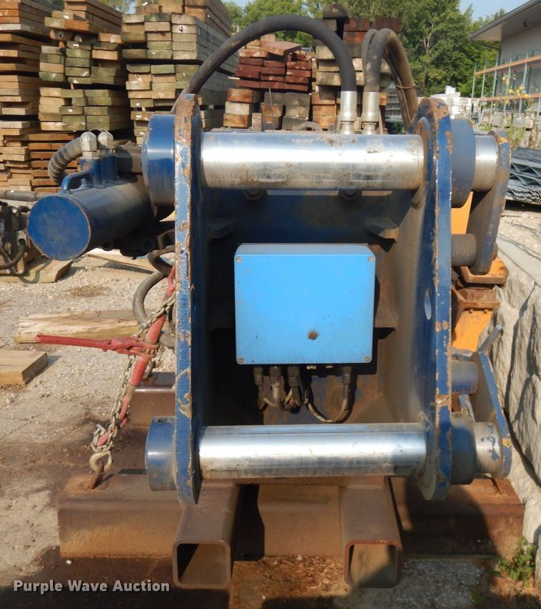 image for item KK9148 Movax SP-100  excavator vibratory pile driver