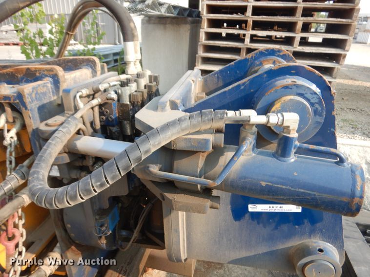 image for item KK9148 Movax SP-100  excavator vibratory pile driver