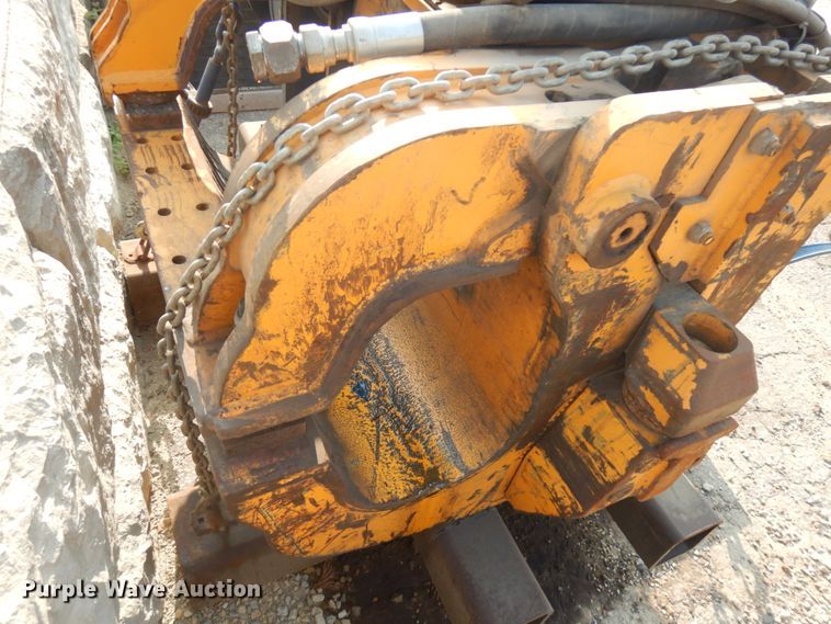image for item KK9148 Movax SP-100  excavator vibratory pile driver