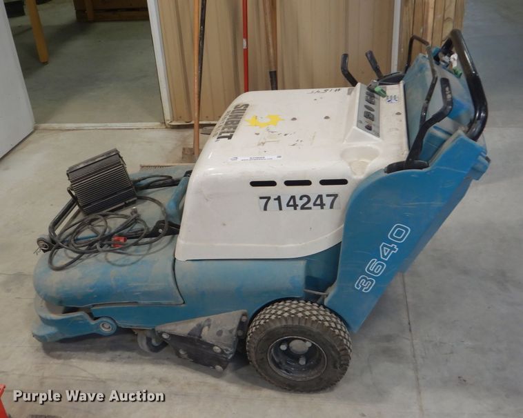 image for item KO9669 Tennant 3640  floor sweeper