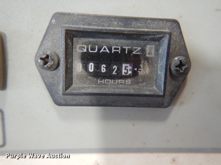 image for item KO9669 Tennant 3640  floor sweeper