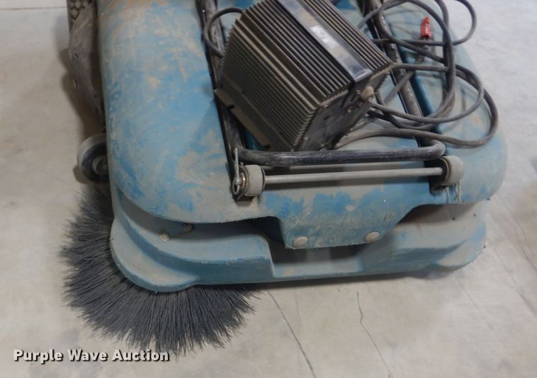 image for item KO9669 Tennant 3640  floor sweeper