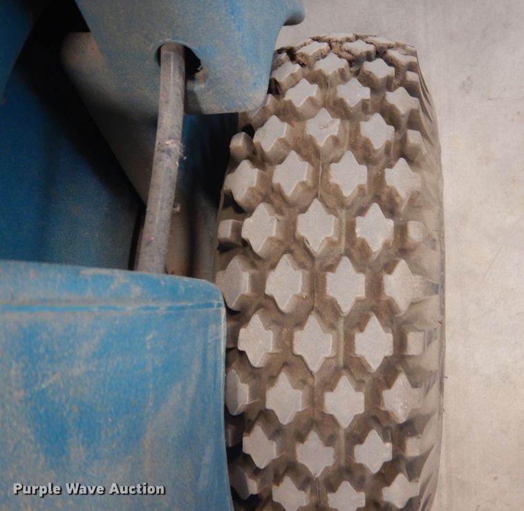 image for item KO9669 Tennant 3640  floor sweeper