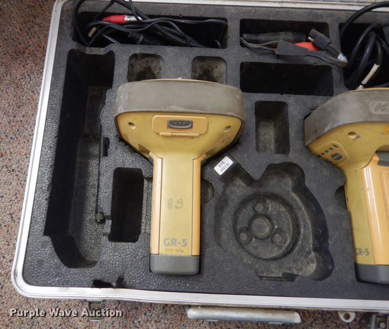 image for item KO9710 TopCon GR-5 global positioning system