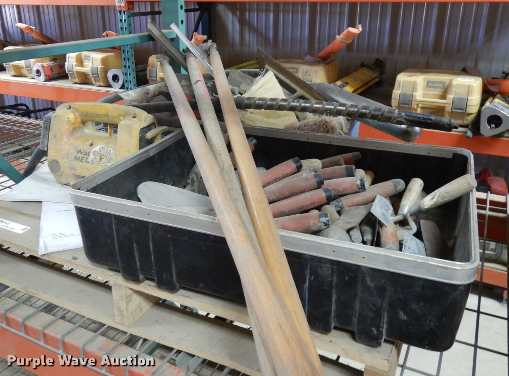 Wacker Neuson M2000 concrete vibrator in Rochester, MN Item JQ9082