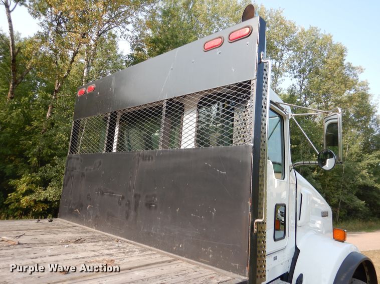 image for item AF9883 2014 Kenworth T800  flatbed truck