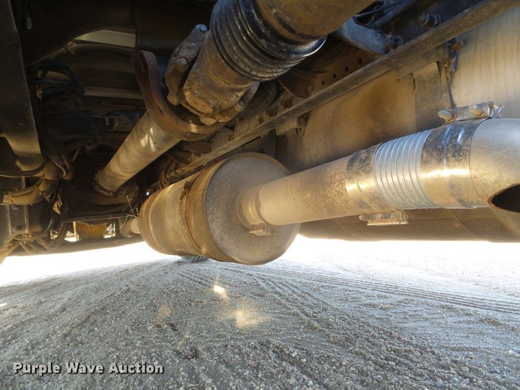 image for item DI5713 2007 Peterbilt 387  semi truck